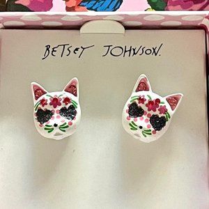♥️ Betsey Johnson cat earrings